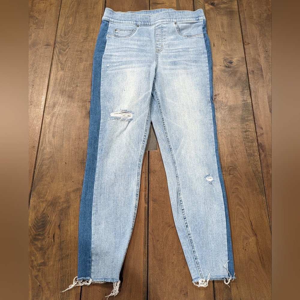 EUC Spanx Vintage Distressed Skinny Jean - Size: L